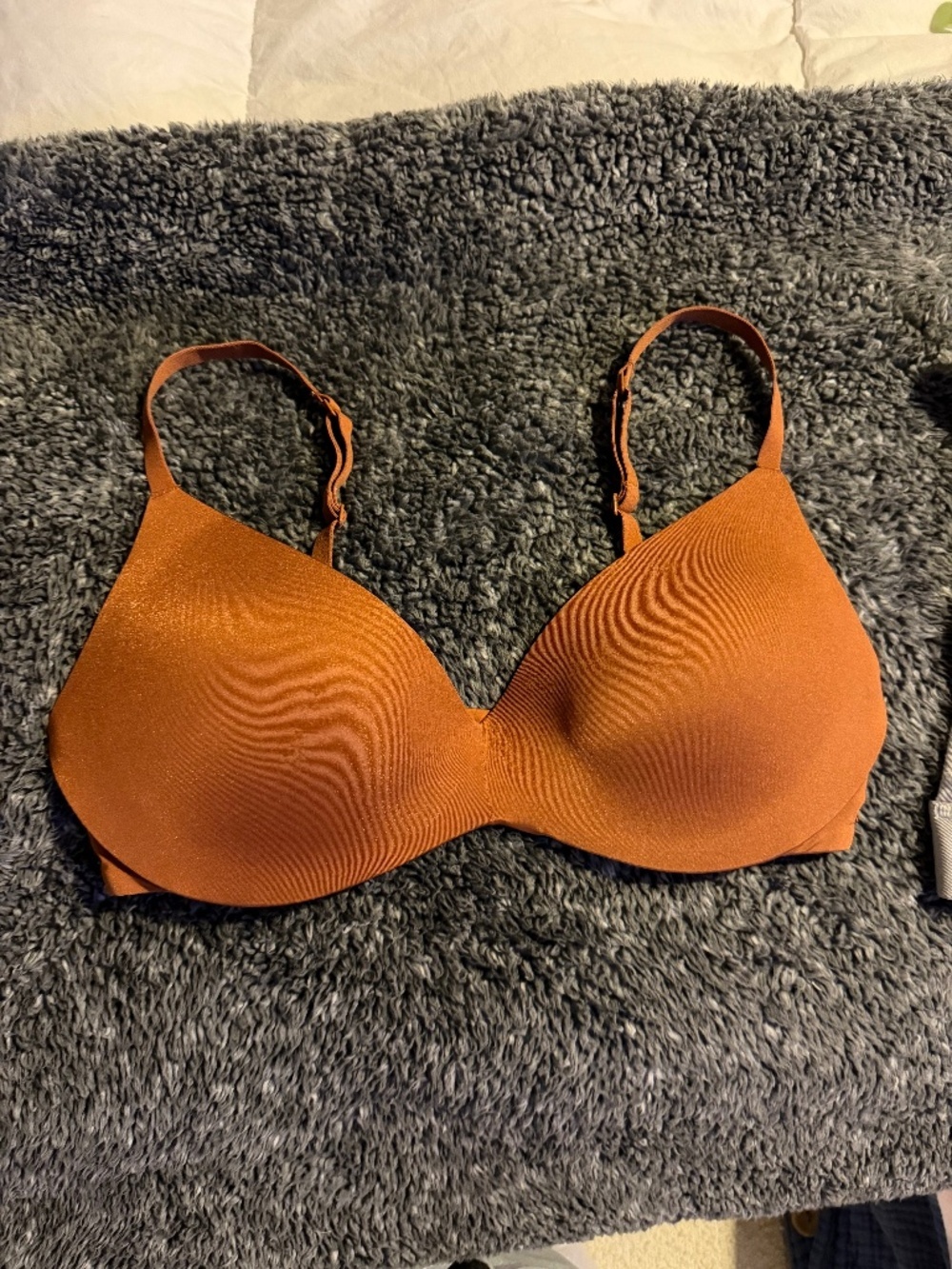 SKIMS Bras set of 4